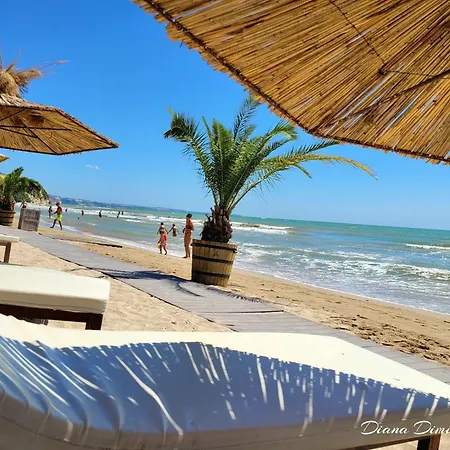 キャンプ場 Caravana The Black Pearl バルチク