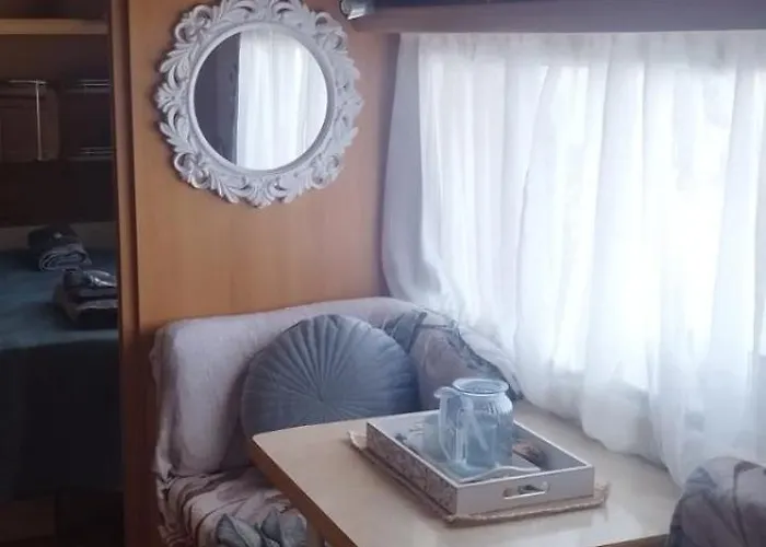 Caravana The Black Pearl キャンプ場 *